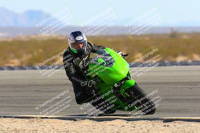 media/Feb-12-2022-SoCal Trackdays (Sat) [[3b21b94a56]]/Turn 11 Inside (155pm)/